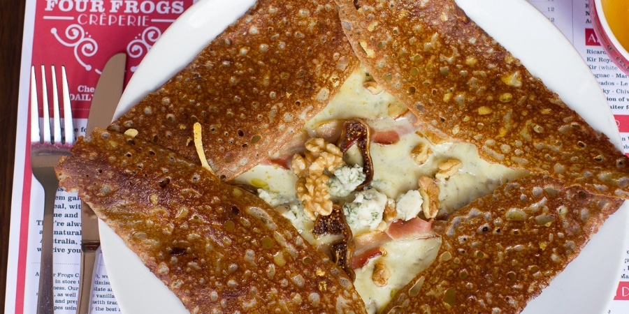 Four Frogs creperie - brie galette