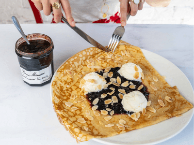 Four forgs creperie - Mother's day special with bonne maman